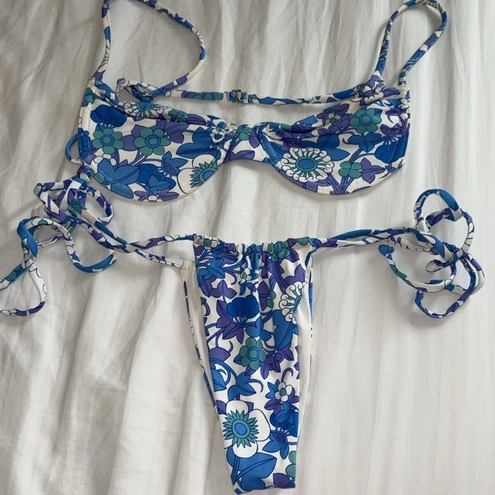 Frankie’s Bikini XS